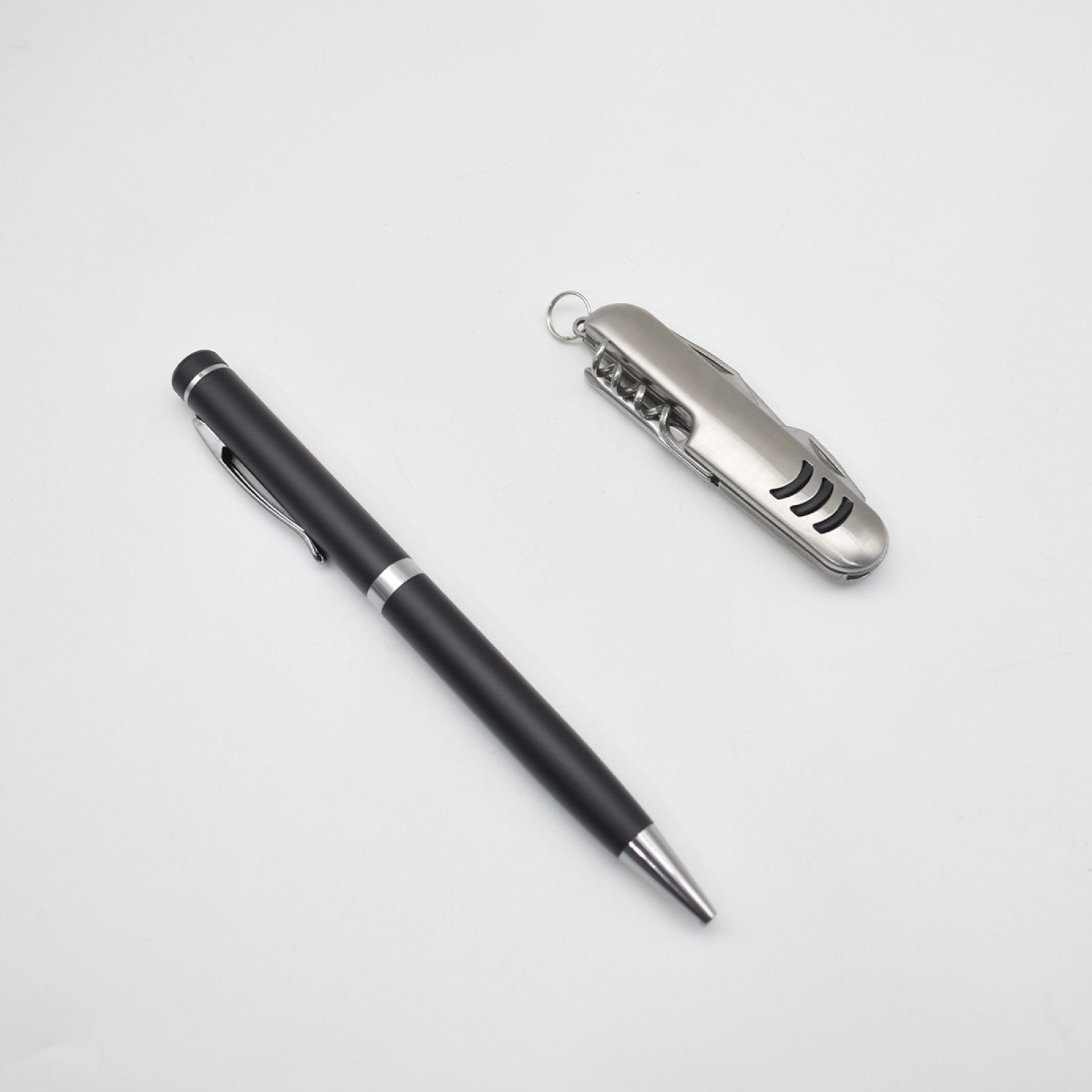 Set 3 piese (pix, portcard, breloc) + Set 2 piese (pix, tirbușon) ❘ D5250/D5246